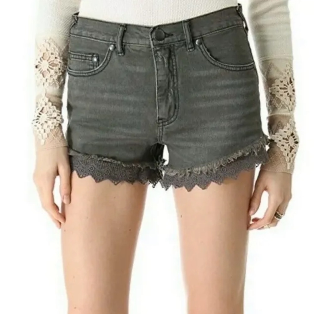 Free People lace trim grey jean Denim Crochet Boho Cutoff Fray shorts 24